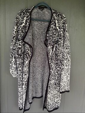 Will Smith Open-Front Black & White Patterned Women's Sweater Cardigan